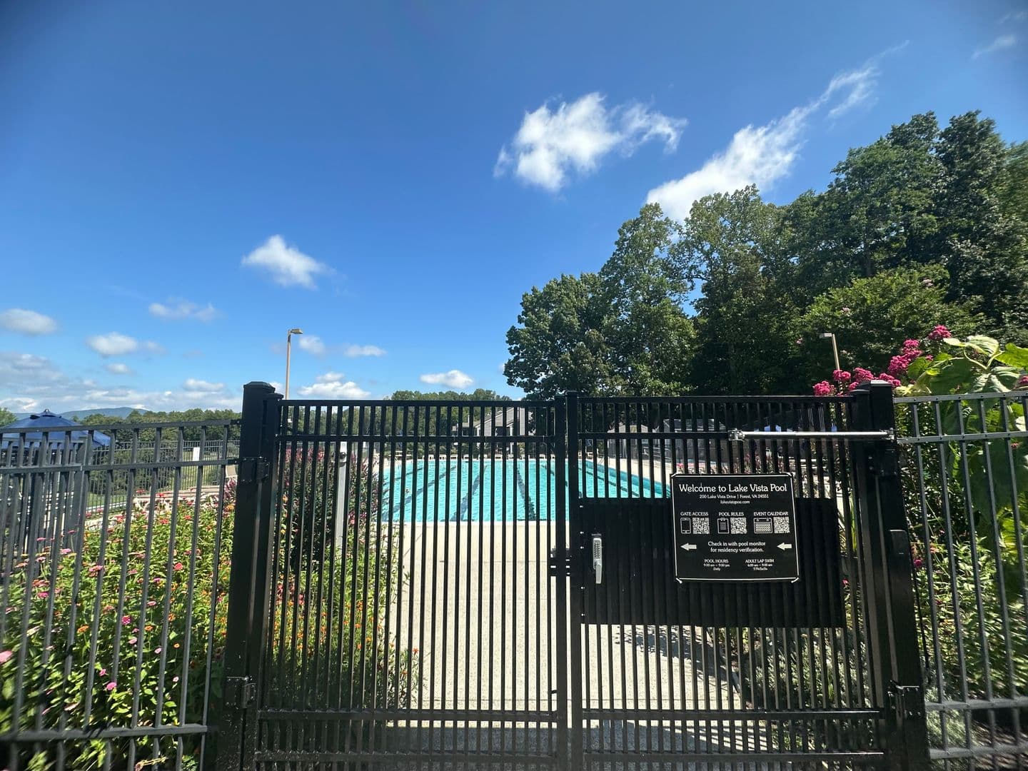 Forest Condo: 1312 Twin Springs Court