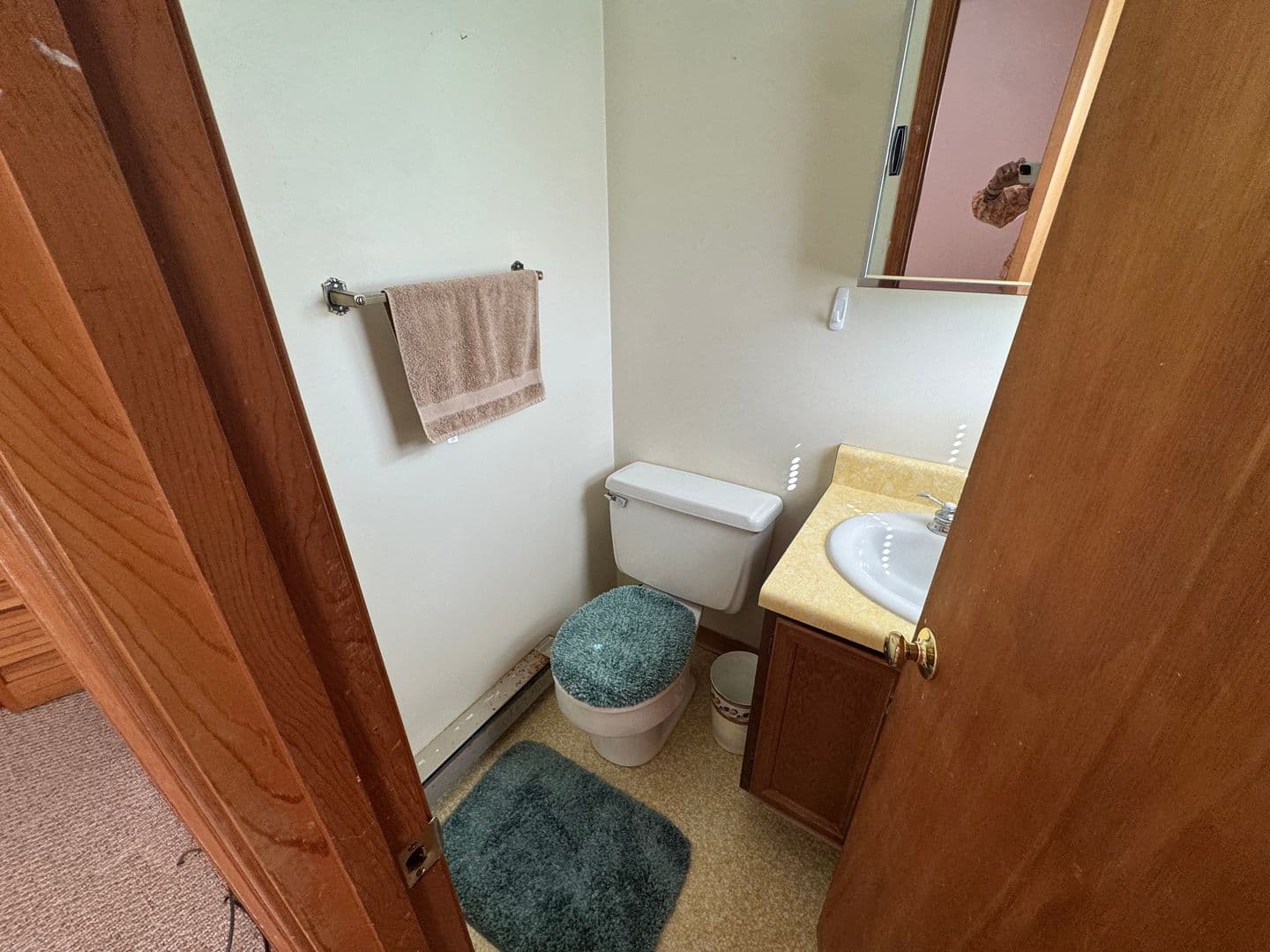 Forest House: 312 Foreston Drive