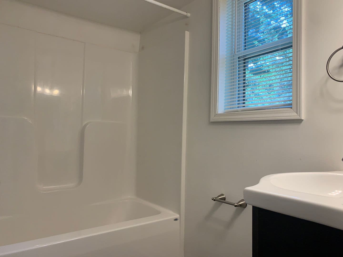 Forest Apartment: River Oak Drive