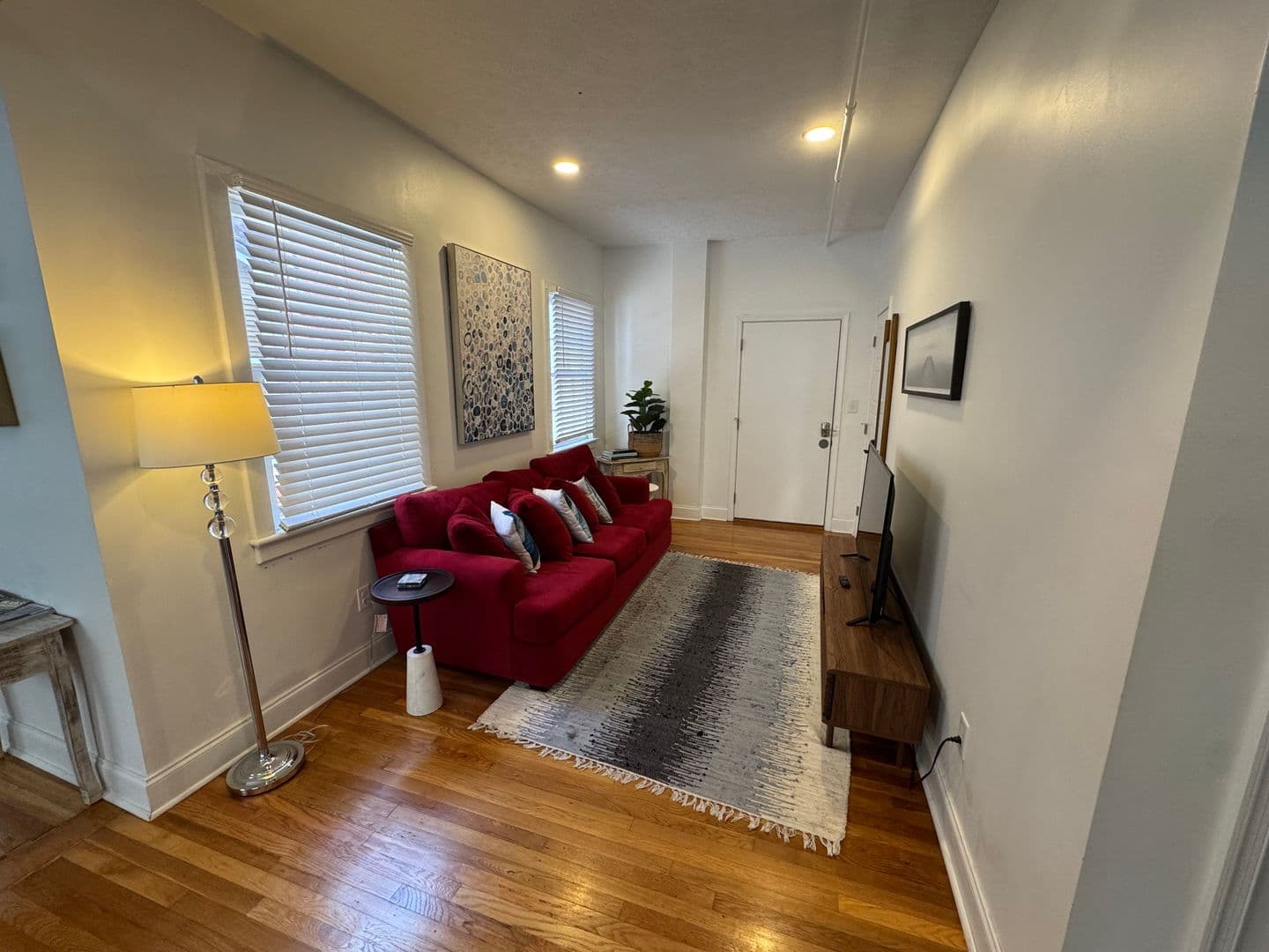 Lynchburg Apartment: 801 Church Street