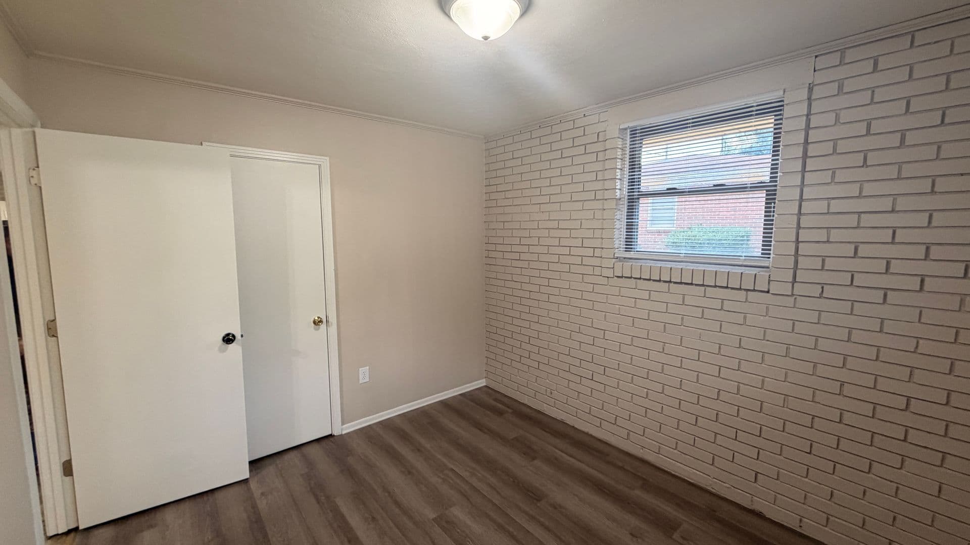 Lynchburg Apartment: Wards Ferry Road & Walton Dr