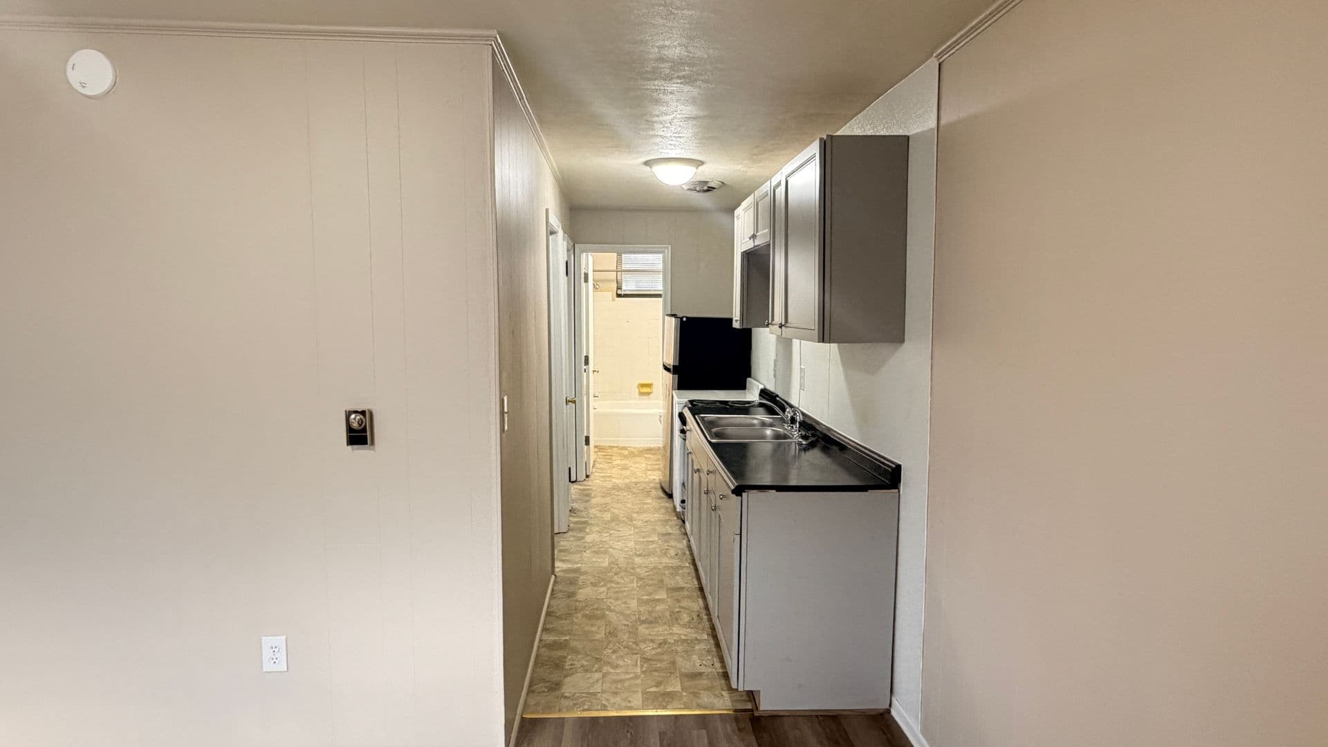 Lynchburg Apartment: Wards Ferry Road & Walton Dr