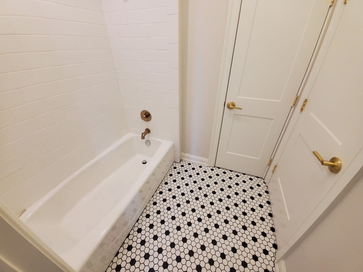 Lynchburg Apartment: 203 9th Street