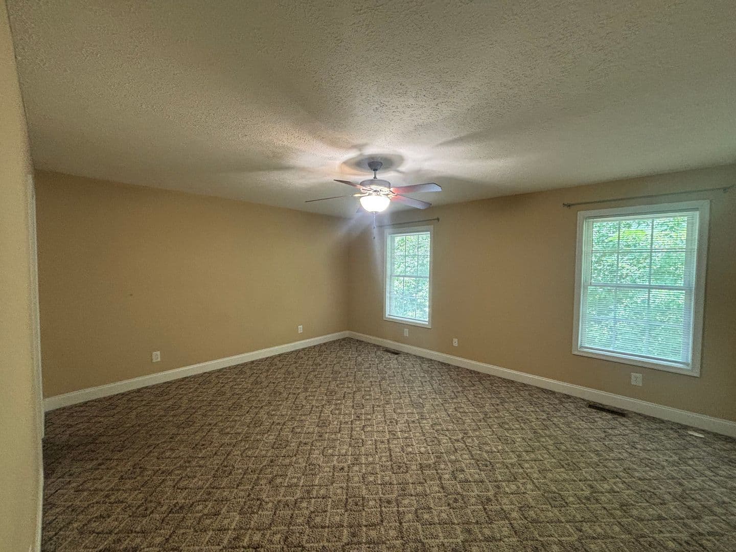 Lynchburg Townhome: 2009 Lakeside Drive #106