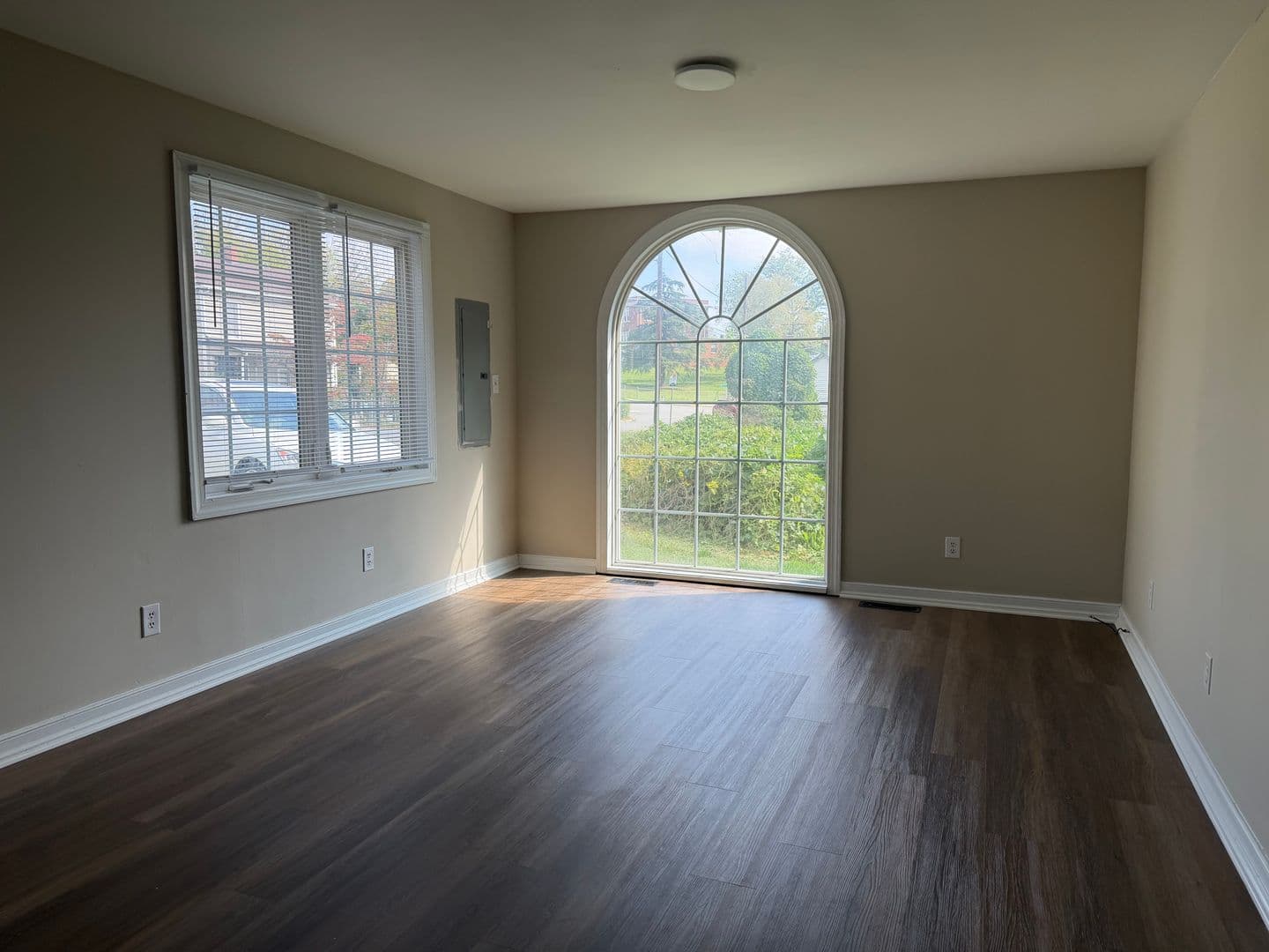 Lynchburg House: 2219 Poplar Street
