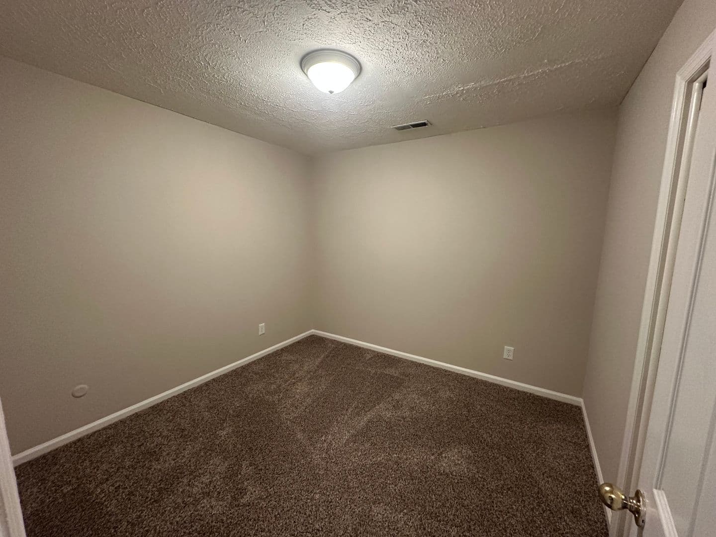 Lynchburg Apartment: 1416-1424 Tunbridge Road