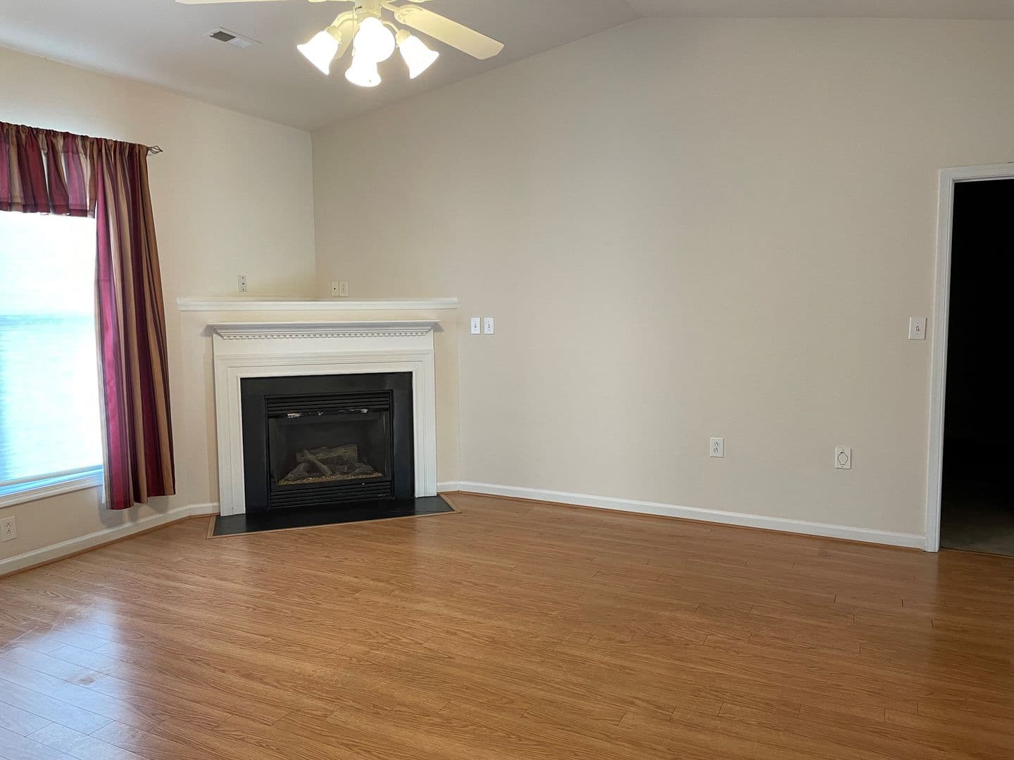 Lynchburg Townhome: 33 Emily Lane