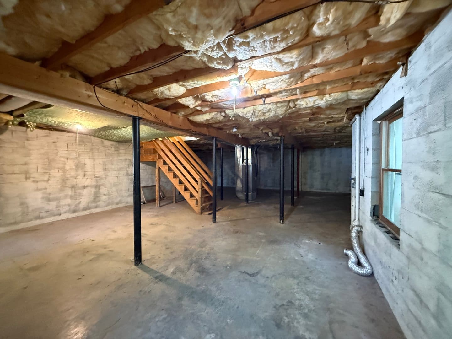 Amherst Apartment: 135-137 Cooper Street