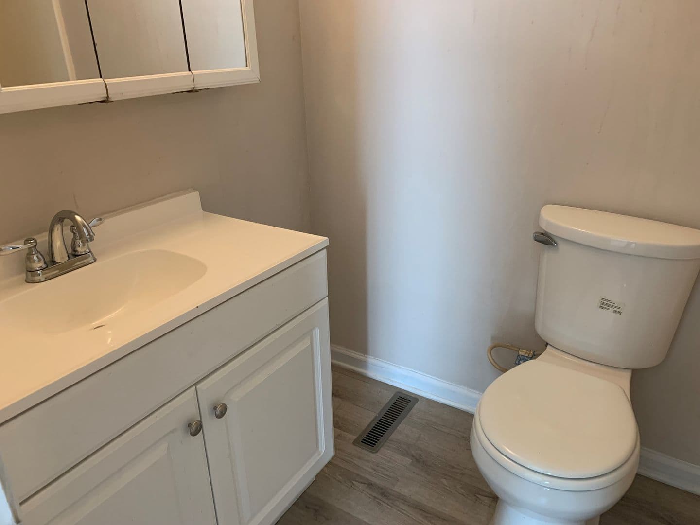 Lynchburg House: 2219 Poplar Street