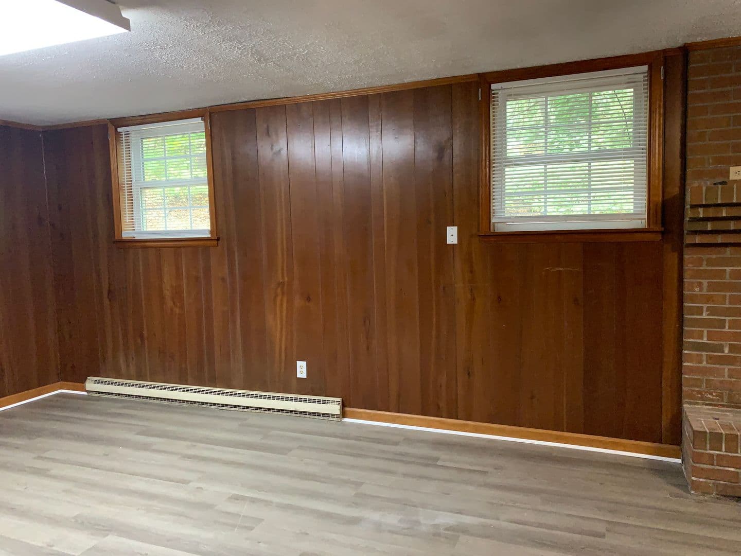 Rustburg House: 439 Rocky Road