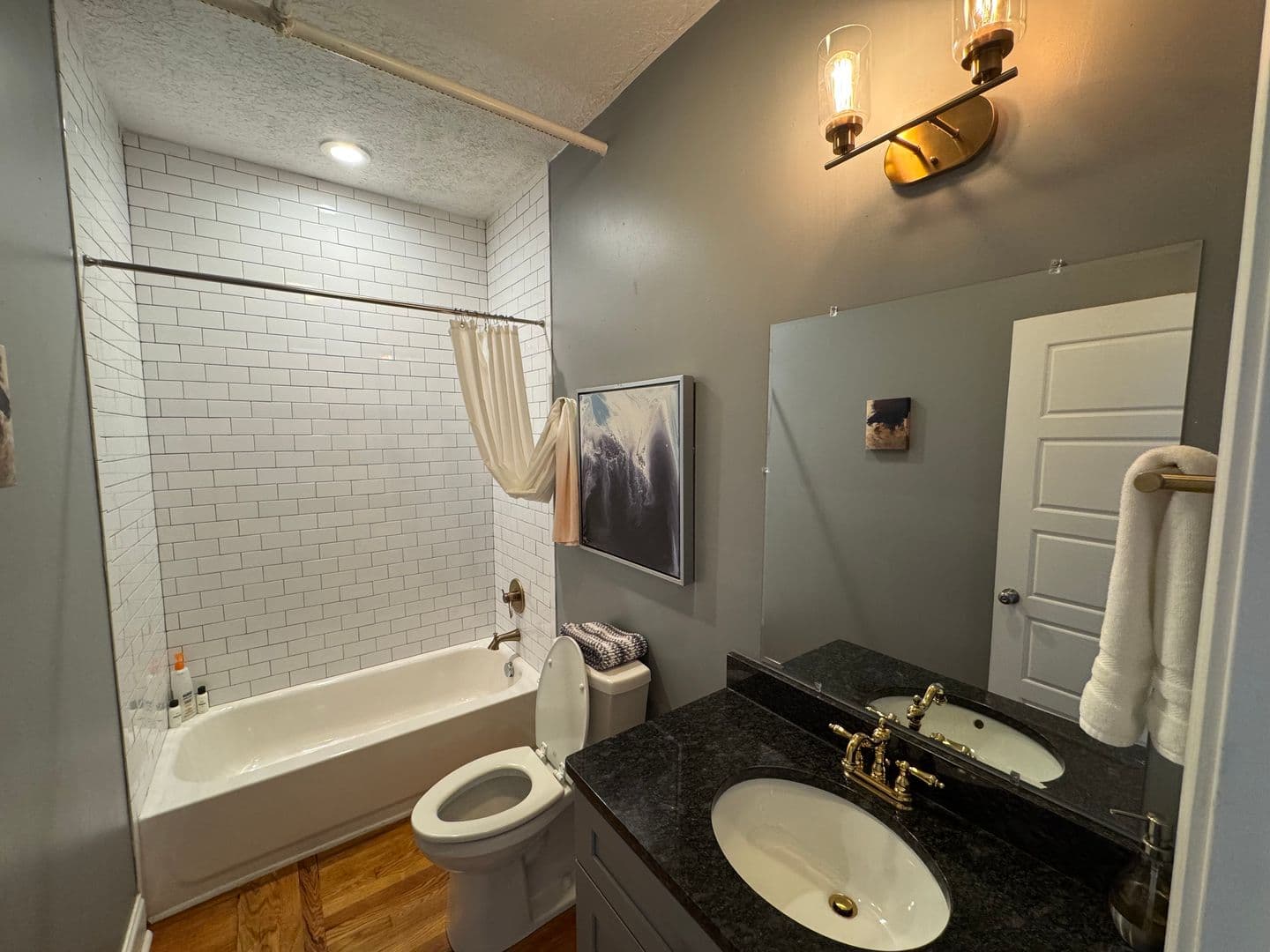 Lynchburg Apartment: 801 Church Street
