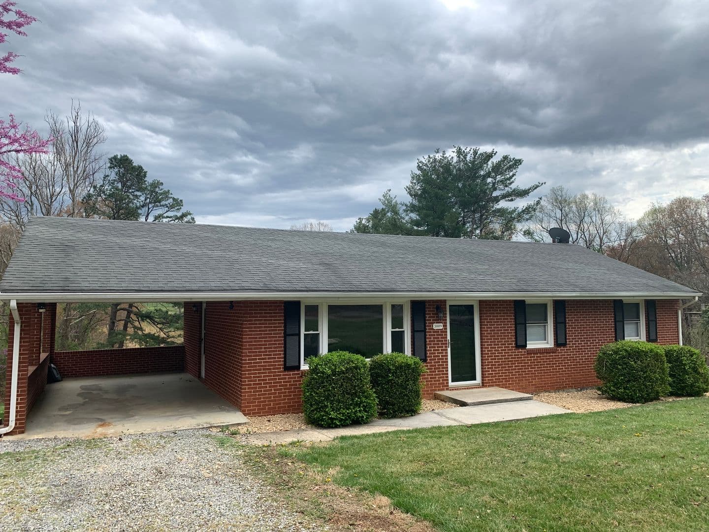 Bedford House: 3009 Sleepy Ridge Drive