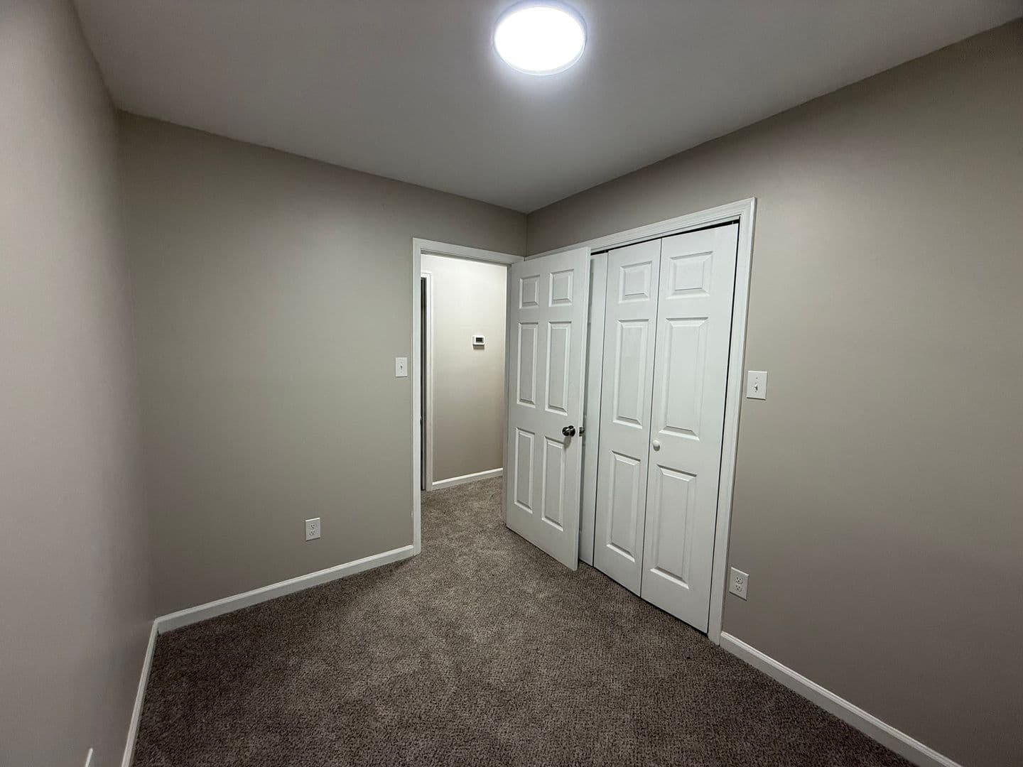 Amherst Apartment: 135-137 Cooper Street