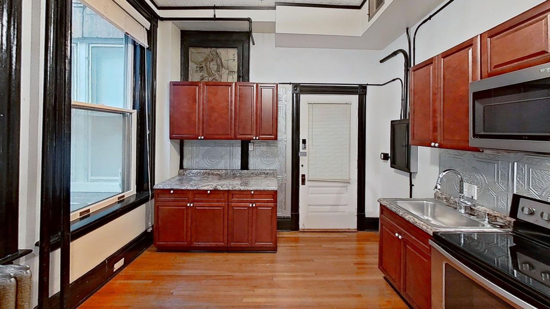 Lynchburg Apartment: 815 Church Street