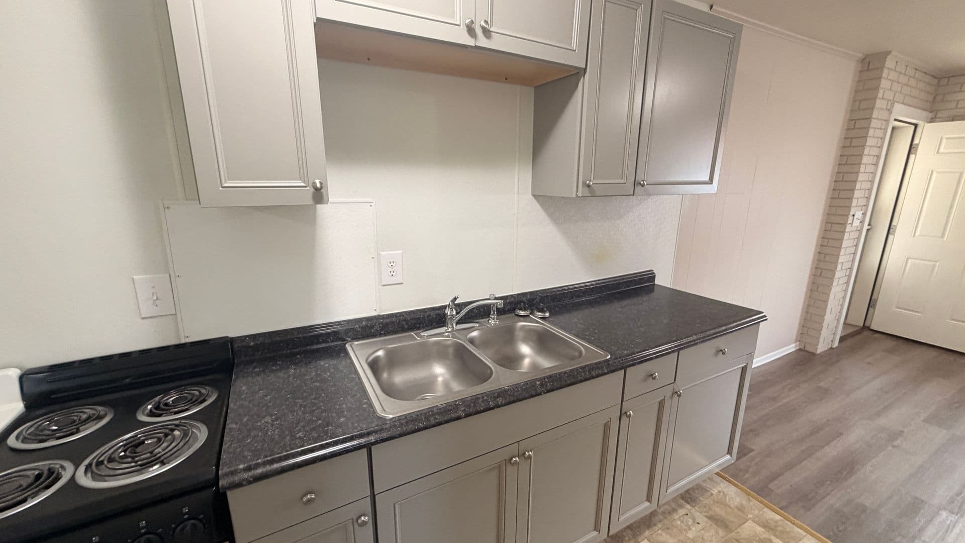Lynchburg Apartment: Wards Ferry Road & Walton Dr