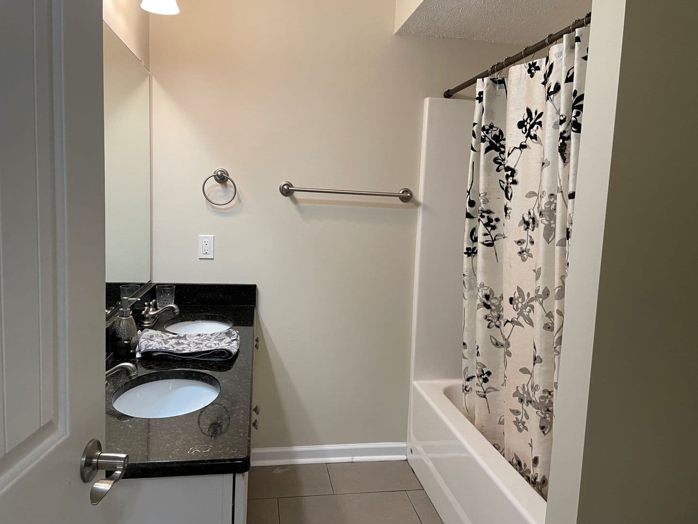 Lynchburg Townhome: 21 Gloucester Drive