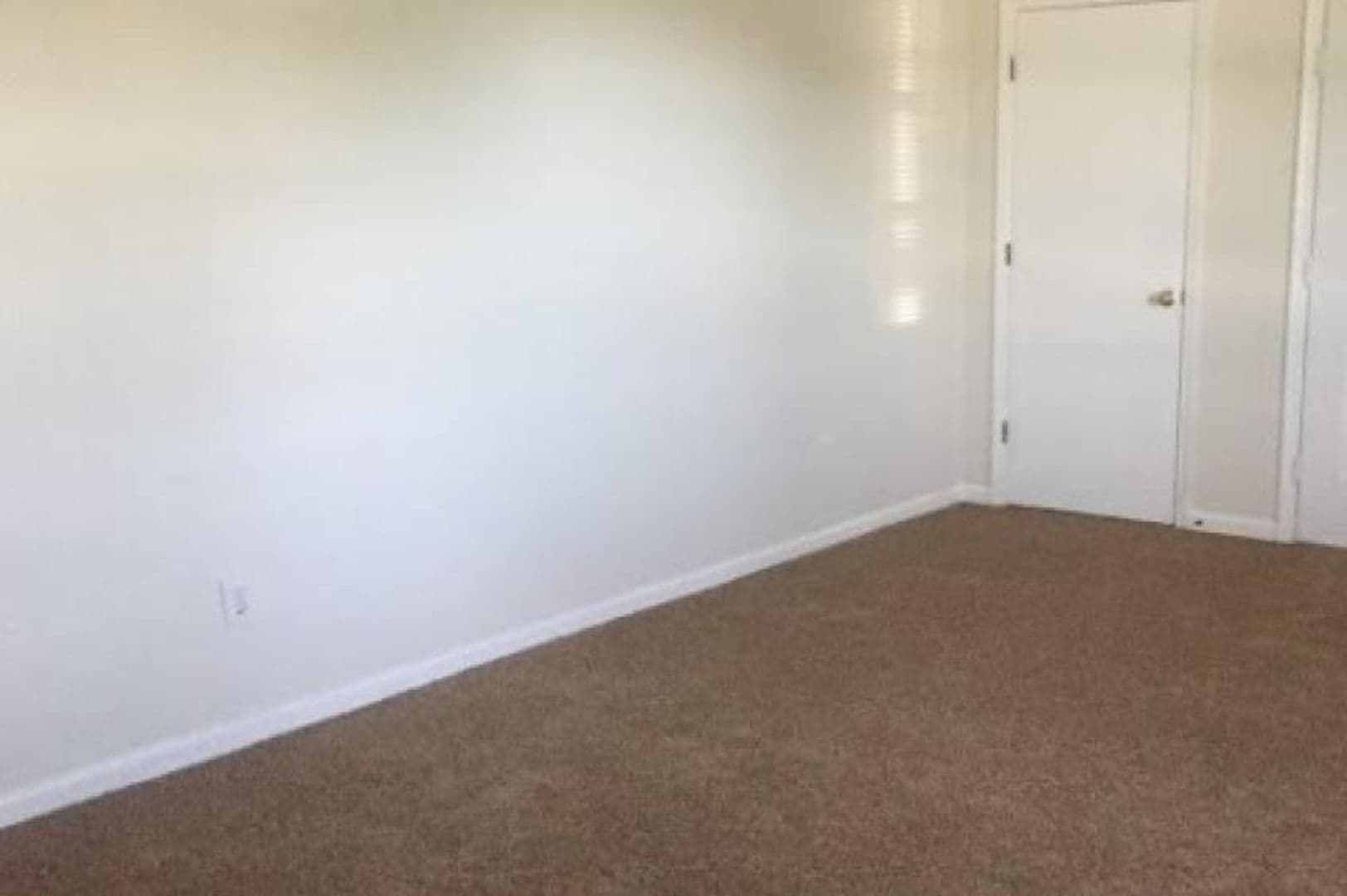 Bedford Apartment: 951 & 953 Smith Street