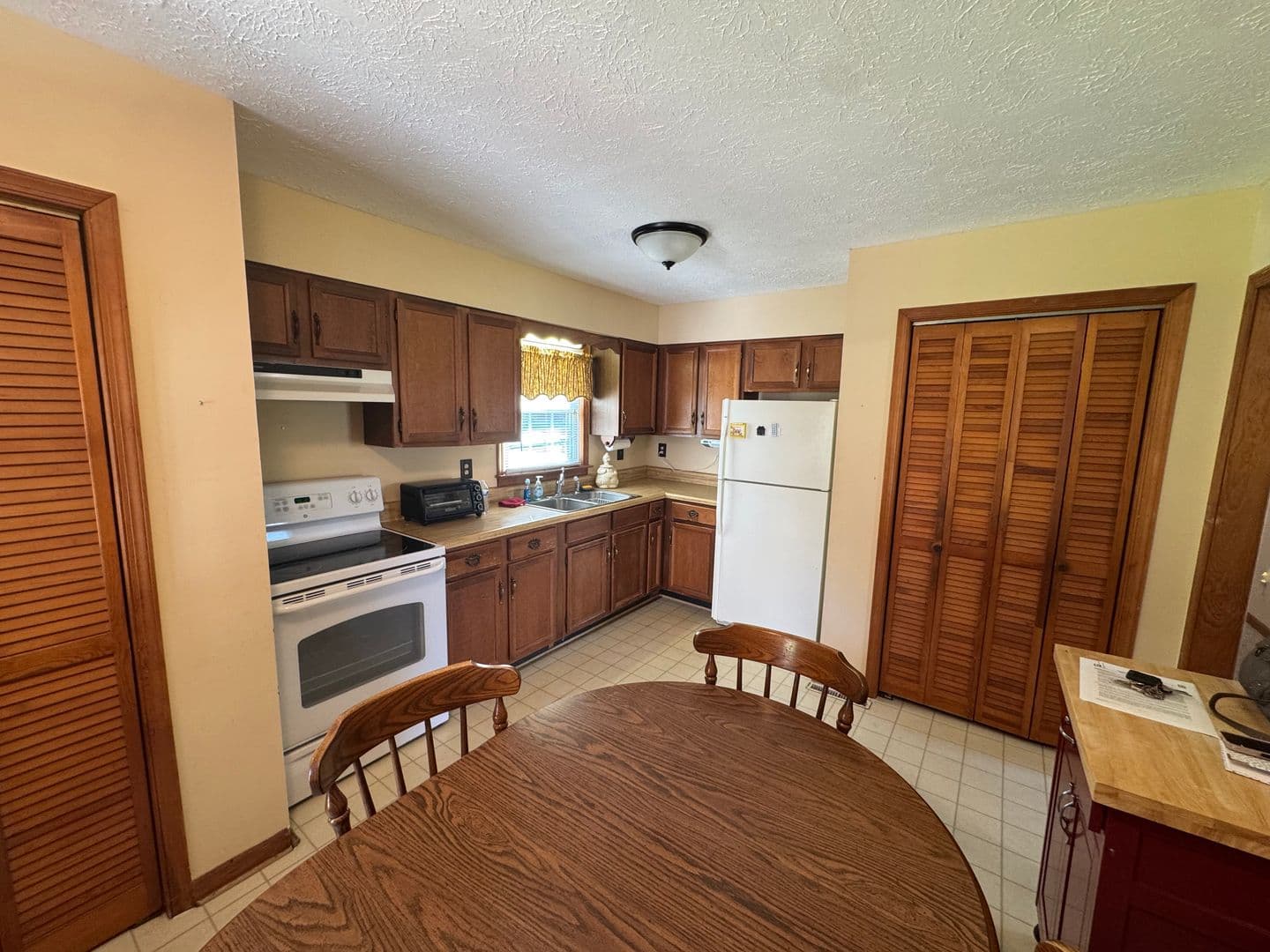 Forest House: 312 Foreston Drive