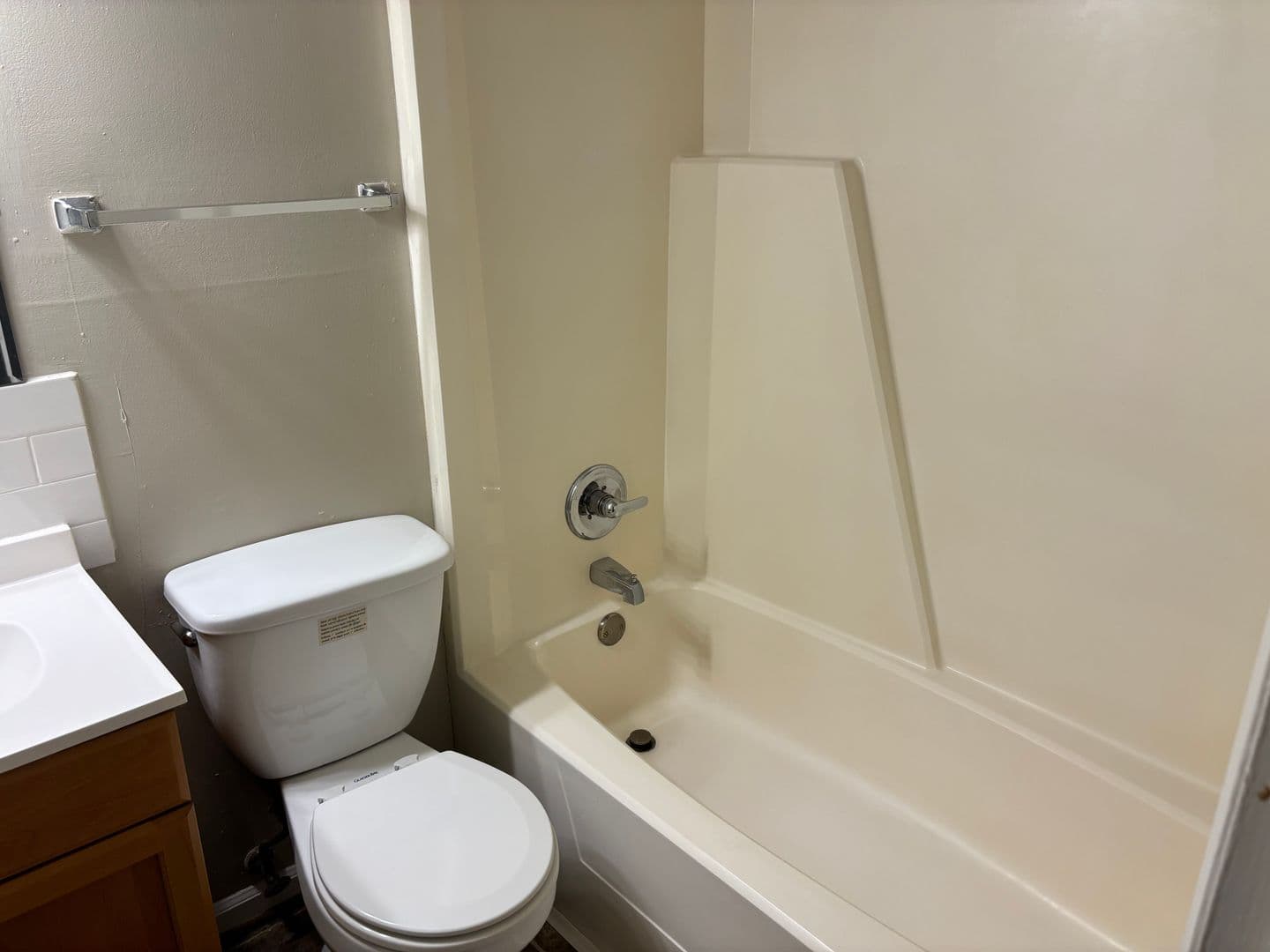 Lynchburg Apartment: 1416-1424 Tunbridge Road
