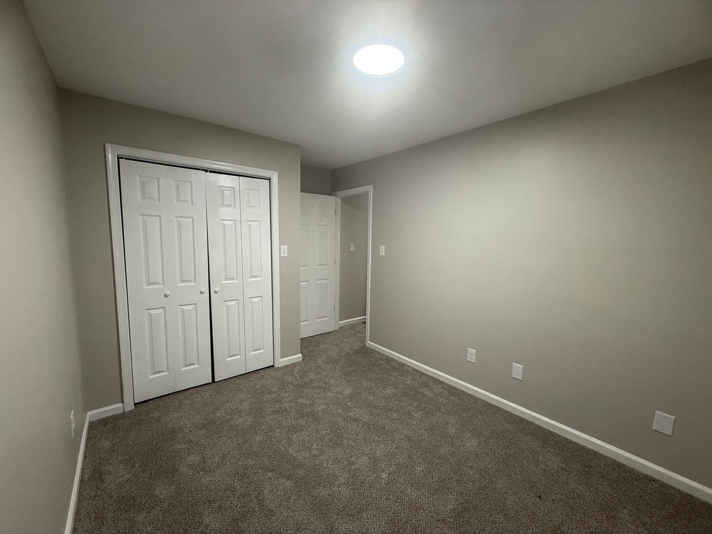 Amherst Apartment: 135-137 Cooper Street