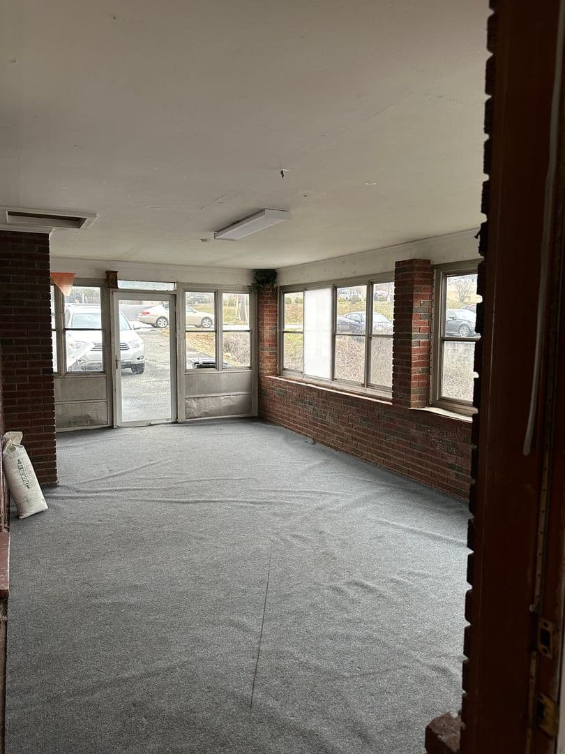 Lynchburg Apartment: 3203 Old Forest Road