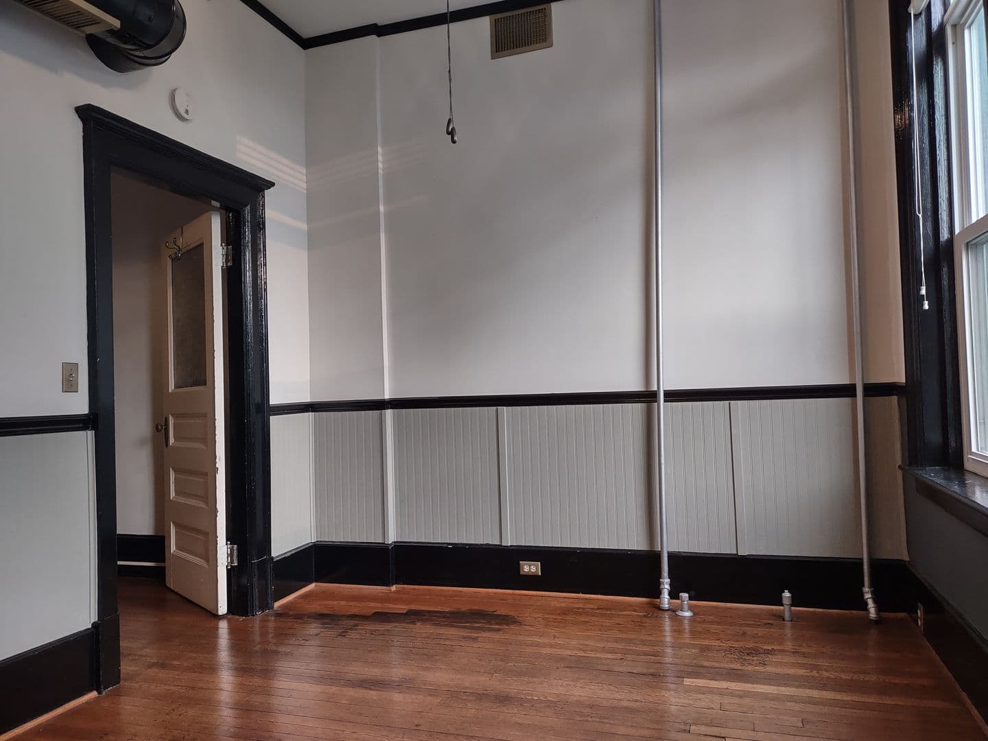Lynchburg Apartment: 815 Church Street