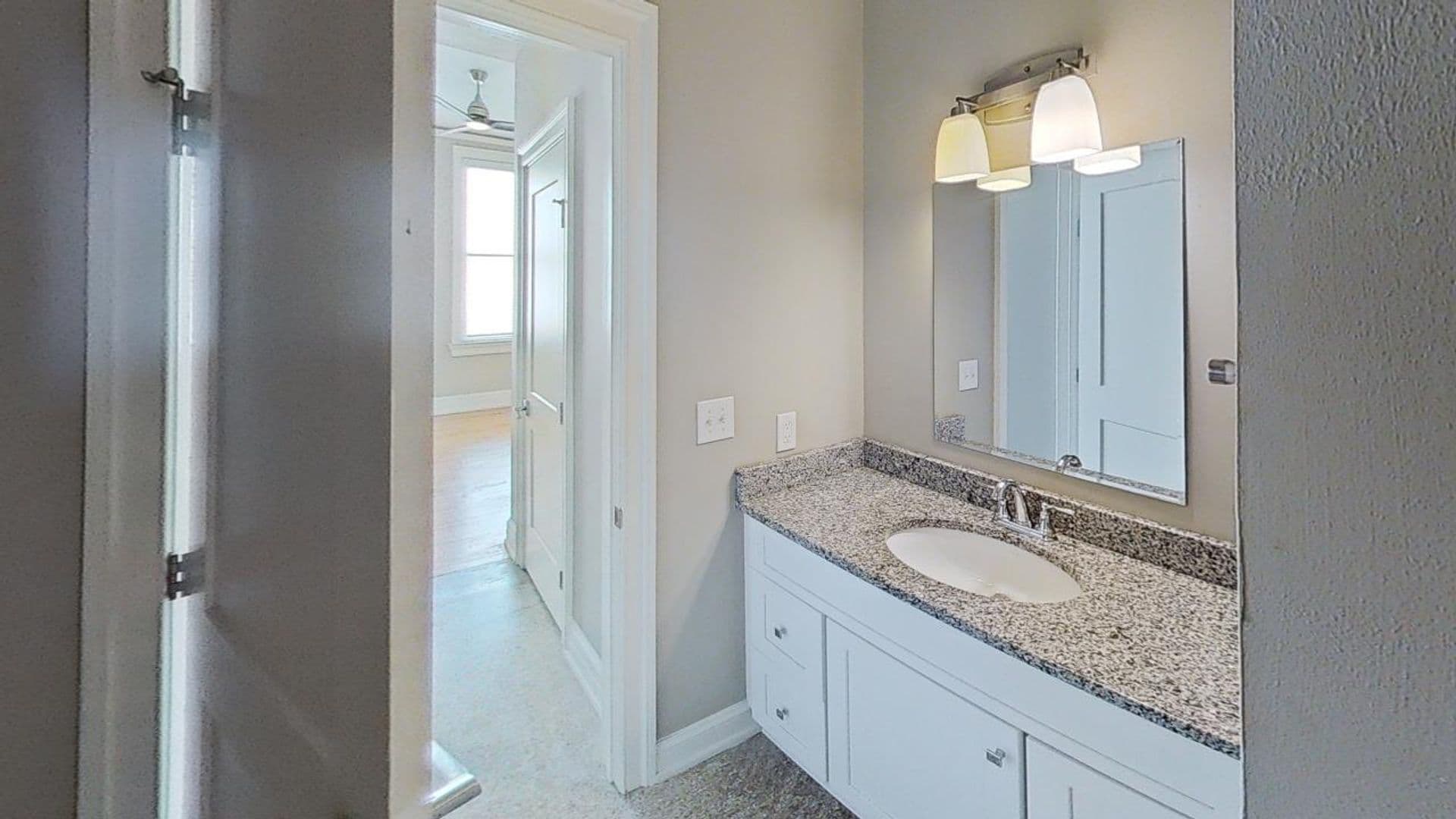 Lynchburg Apartment: 203 9th Street