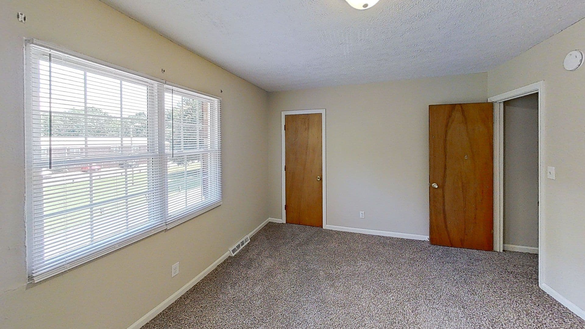 Madison Heights Apartment: 127 & 144 Country Village Lane