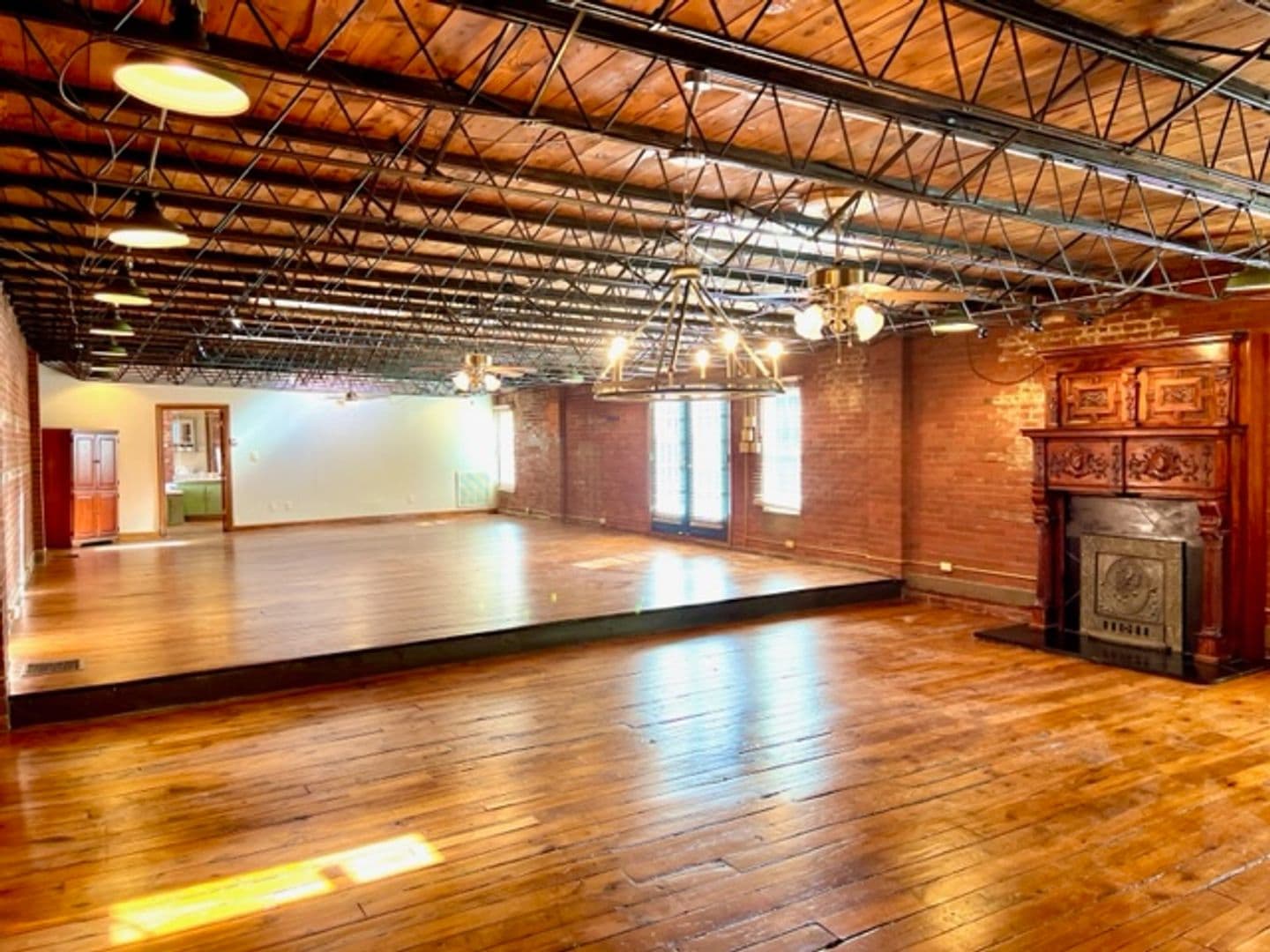 Lynchburg Apartment: 1405 Main Street