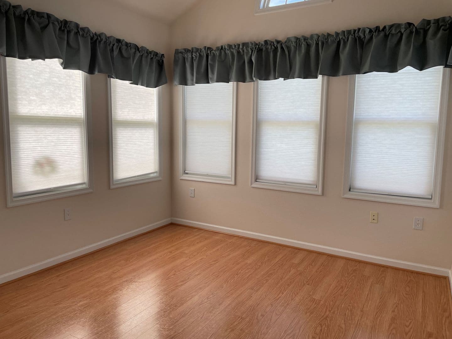 Lynchburg Townhome: 33 Emily Lane