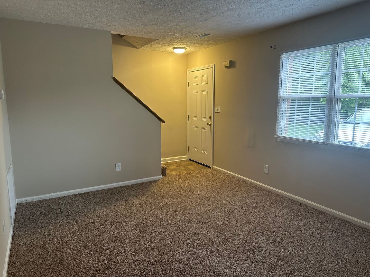 Madison Heights Apartment: 127 & 144 Country Village Lane