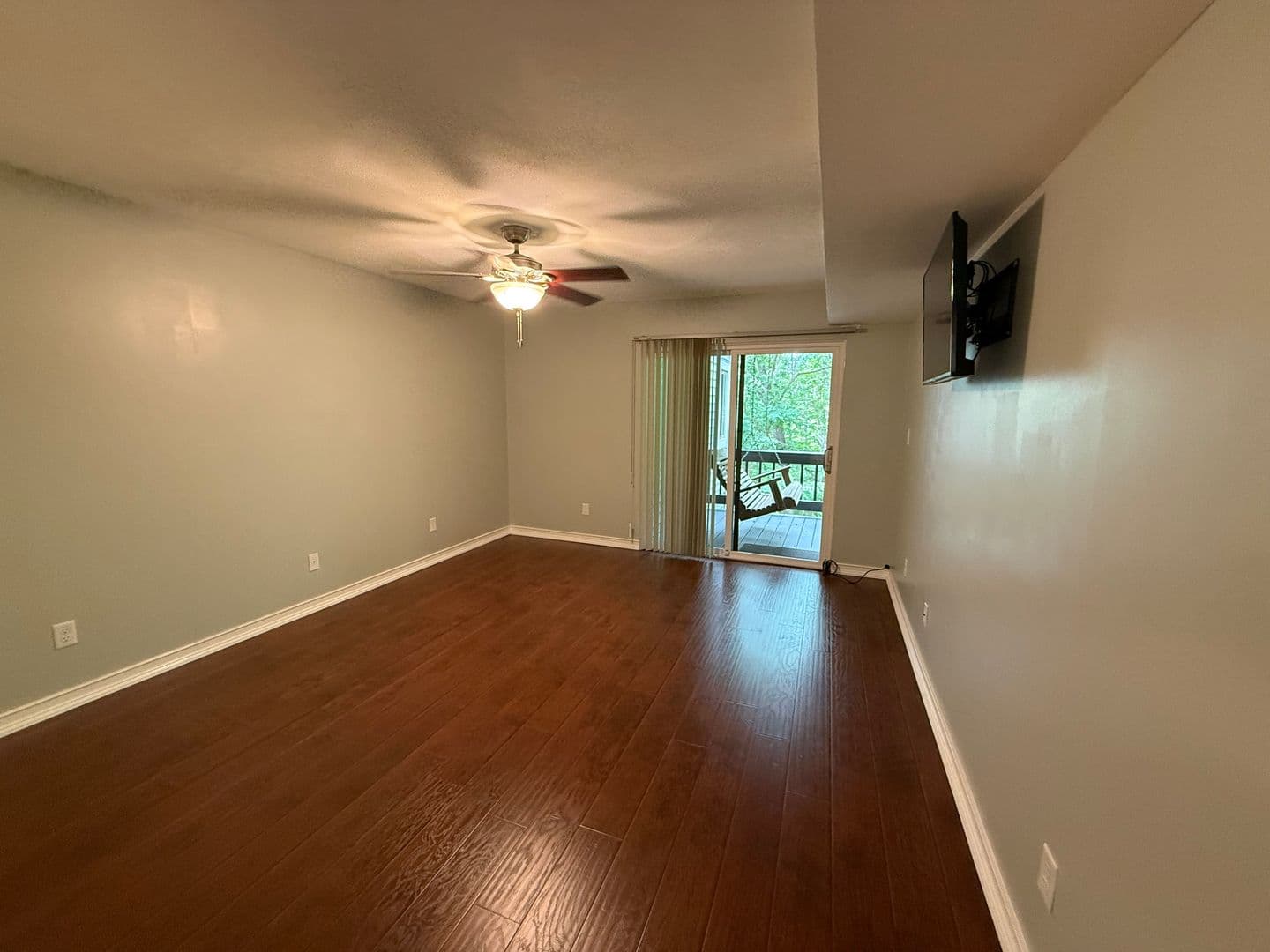 Forest Condo: 1314 Twin Springs Court