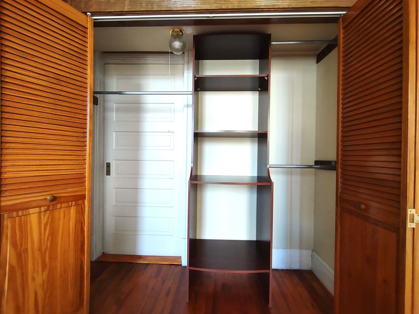 Lynchburg Apartment: 815 Church Street