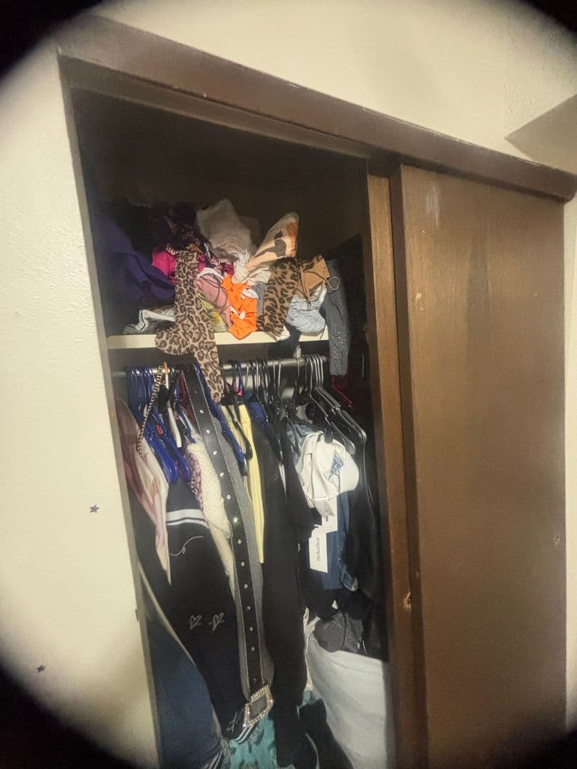 Iowa City Apartment: 1124 Oakcrest St