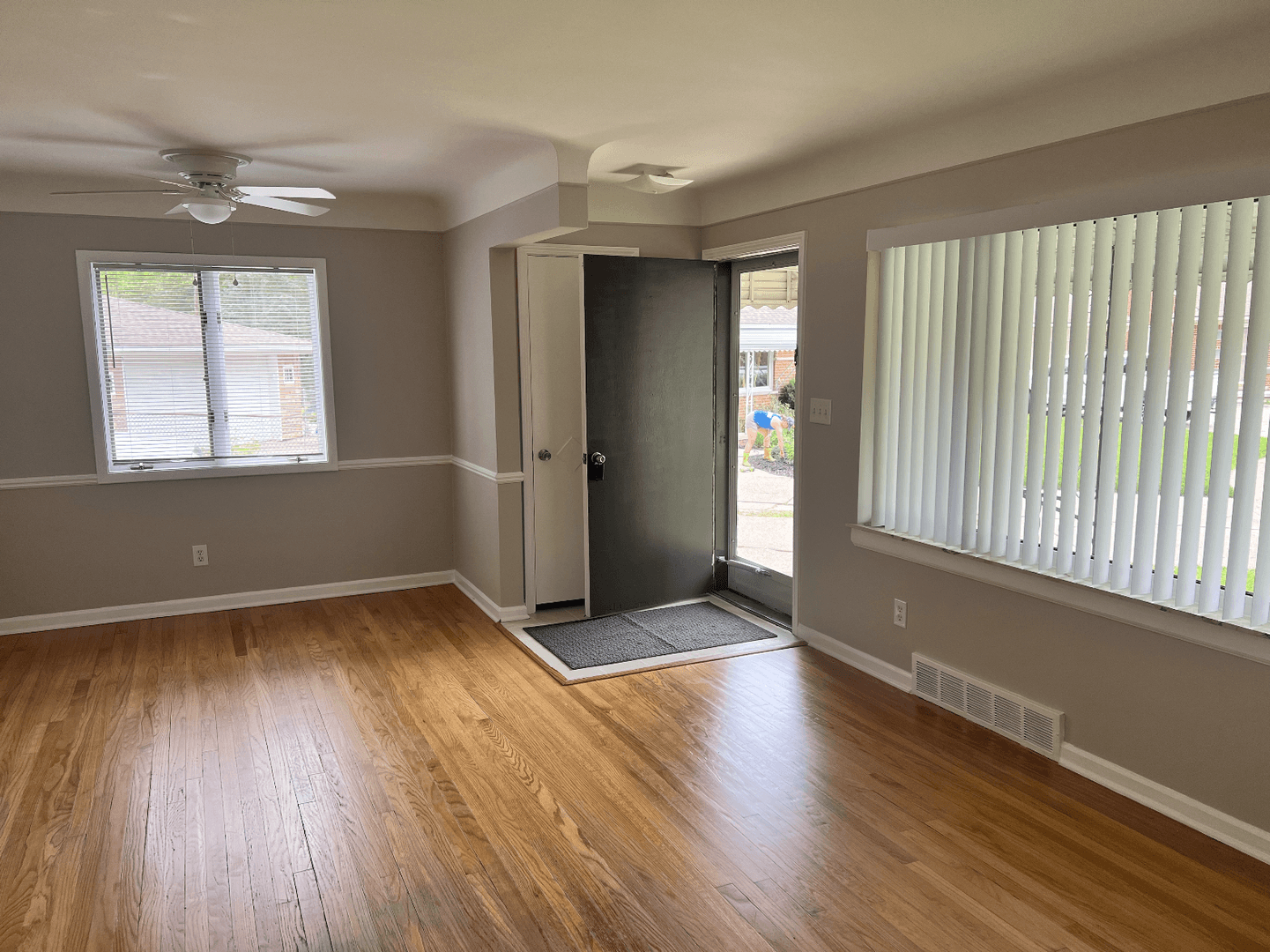Mt. Clemens House: 10 Shiawasse Circle