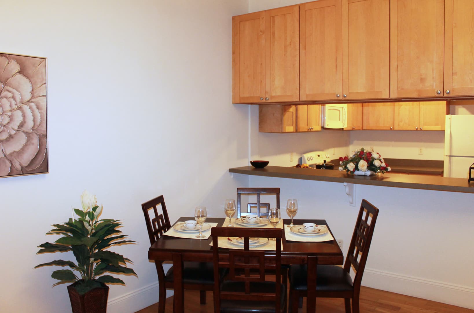 Danbury Apartment: 30 Crosby Street