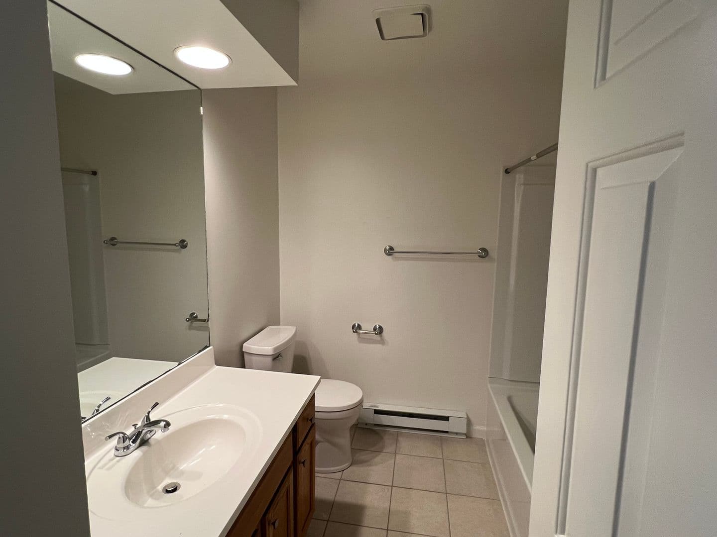 Danbury Apartment: 28 Rose Lane