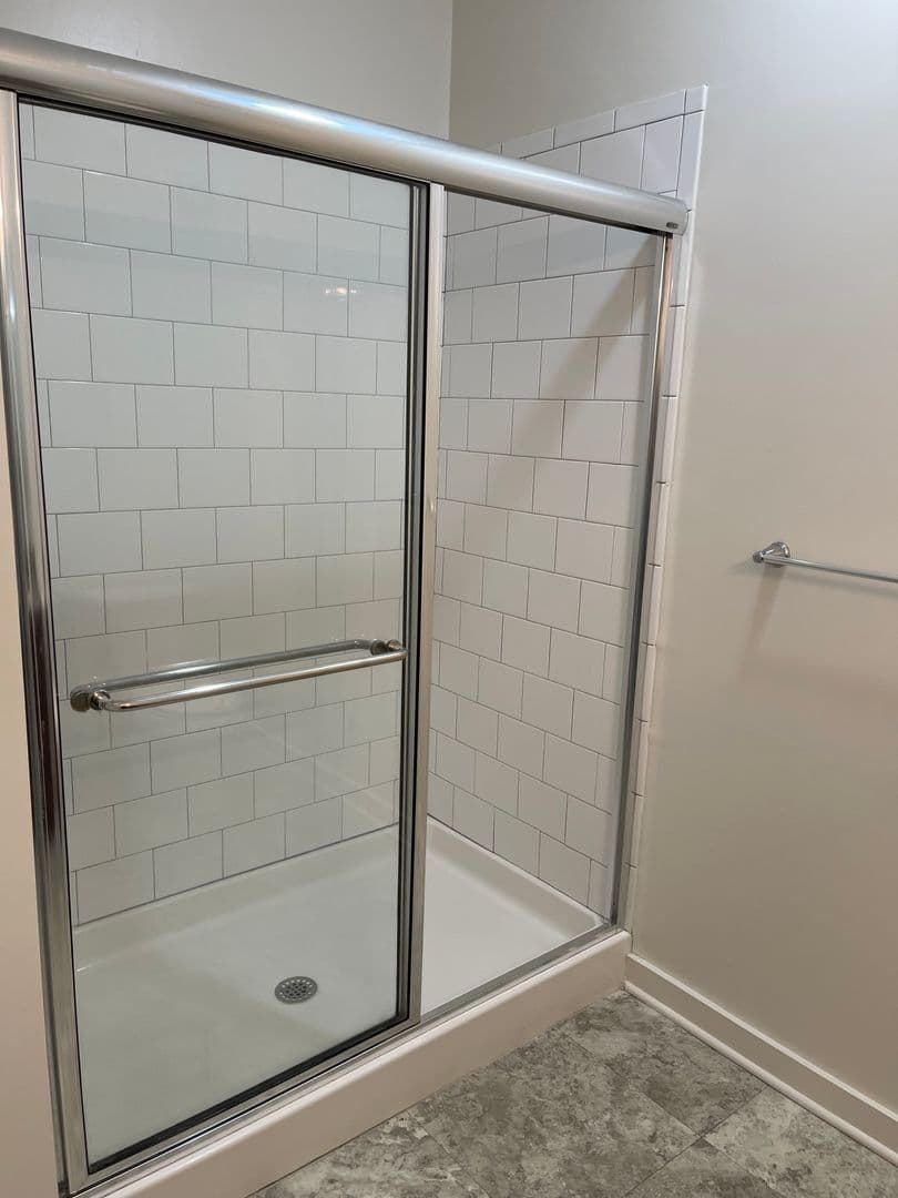 Brookfield Apartment: 398 Federal Road