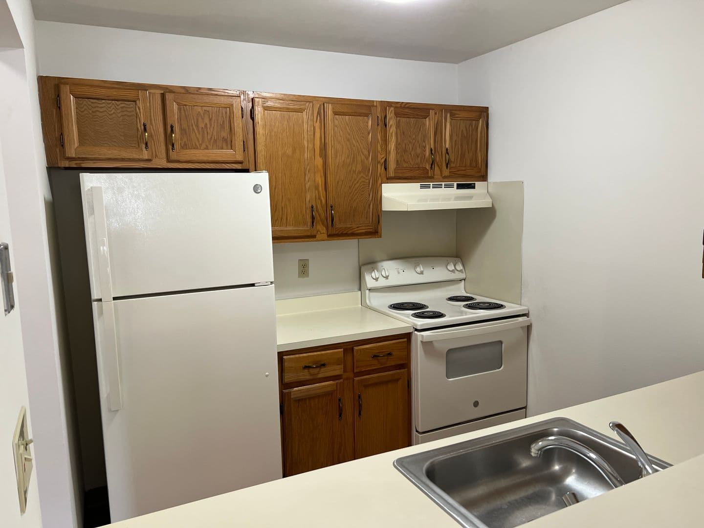 Danbury Apartment: 28 Rose Lane