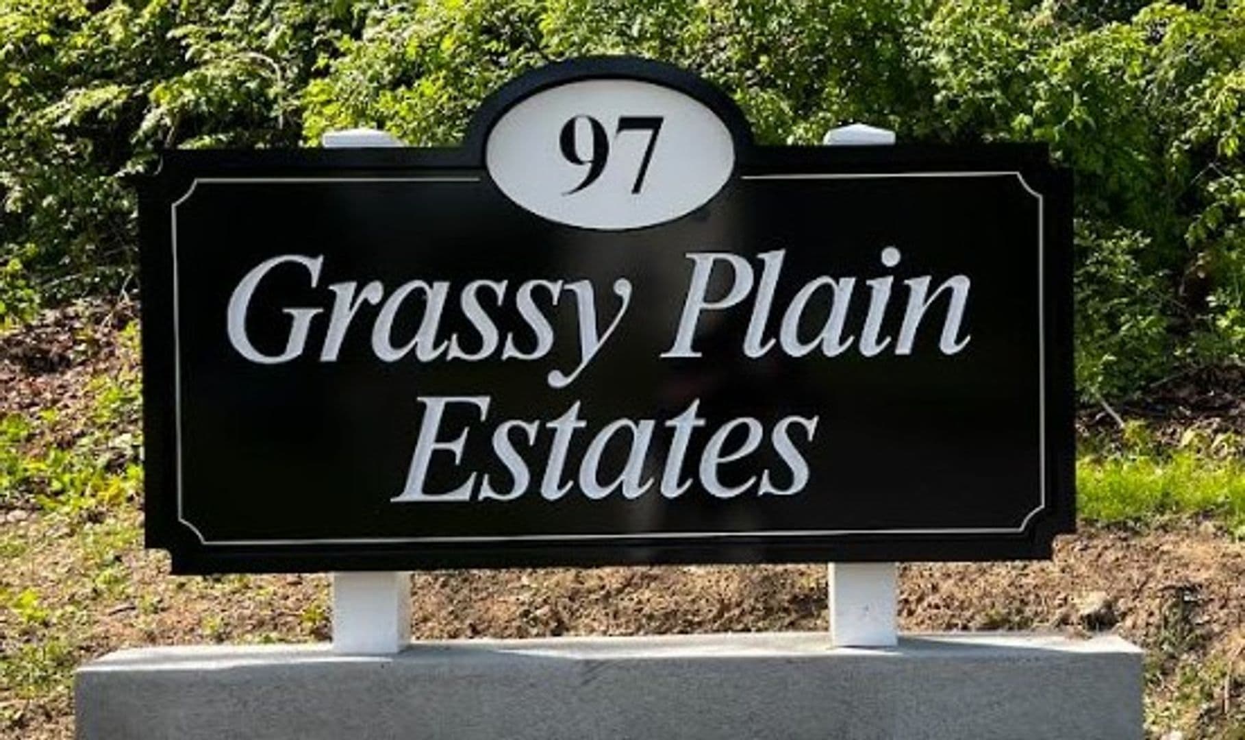 Bethel Apartment: 97 Grassy Plain Street