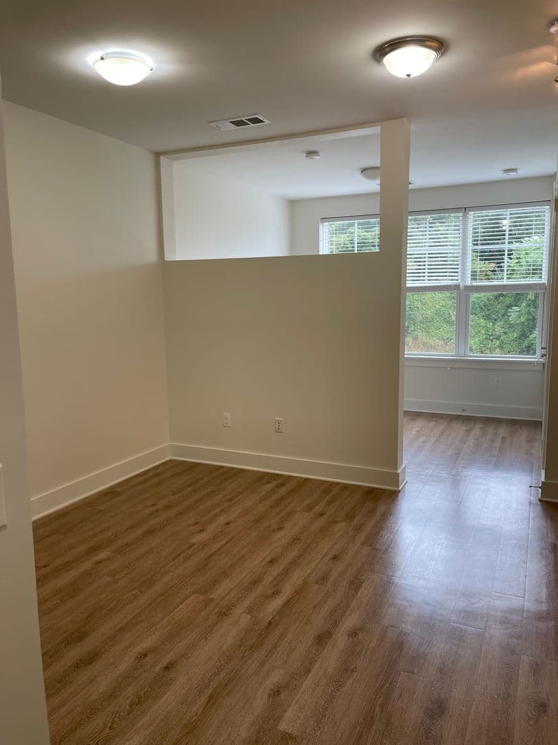 Brookfield Apartment: 398 Federal Road