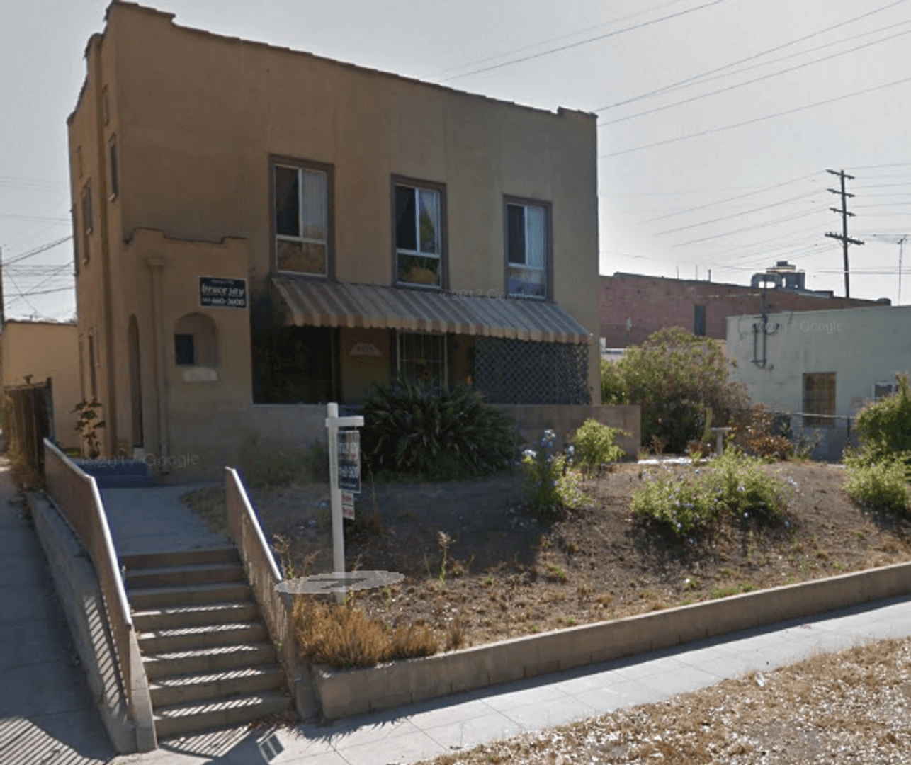 Los Angeles Apartment: 3615 Edenhurst Ave.