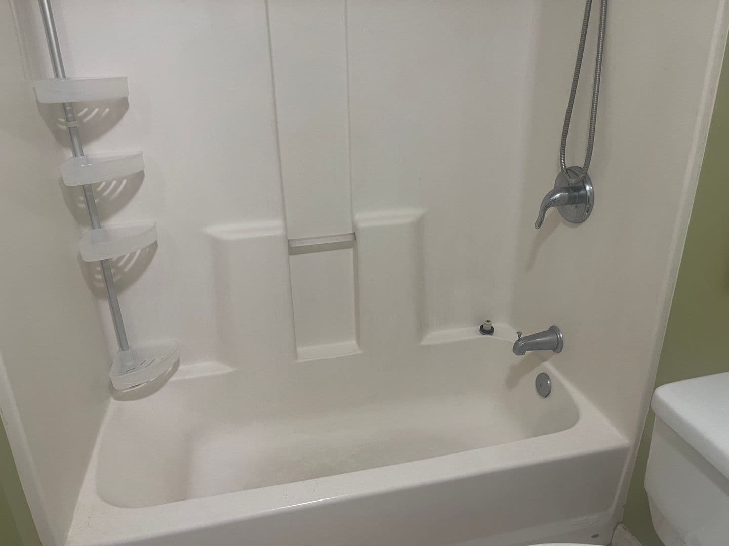 Los Angeles Apartment: 2859 Avenel St