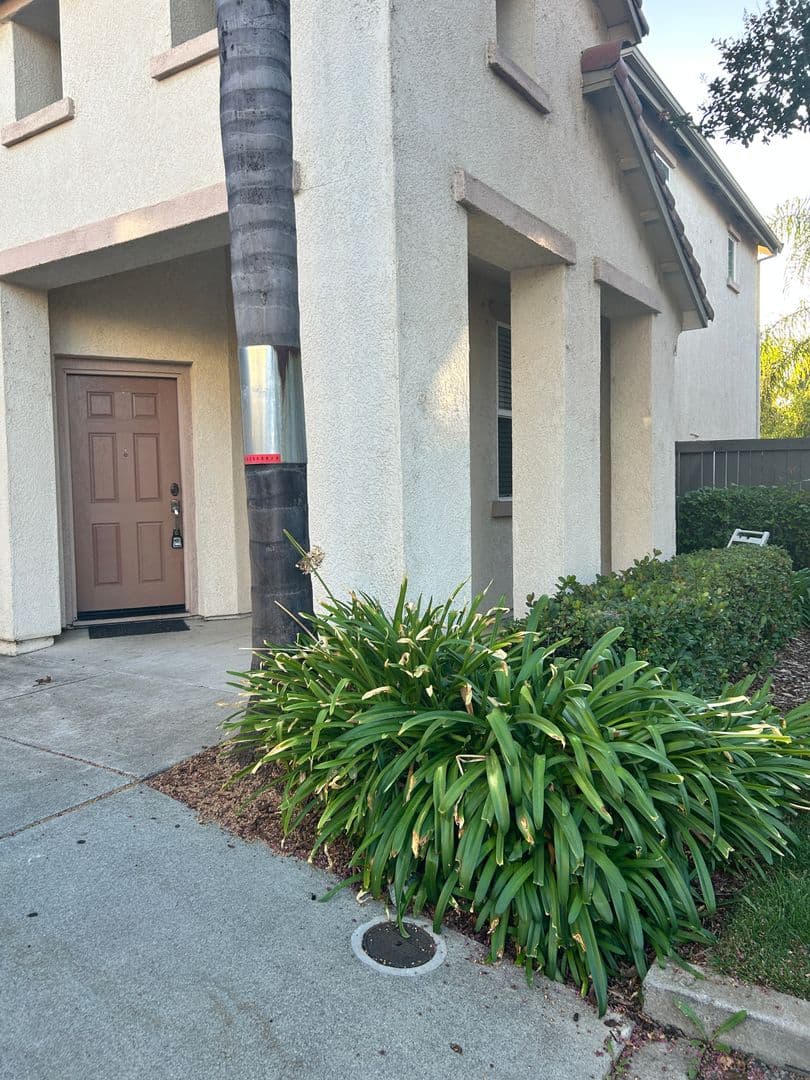 SACRAMENTO House: 4934 TROUVILLE LANE
