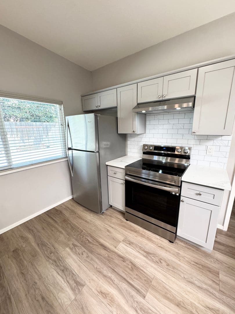 Davis House: 1503 Brown Drive