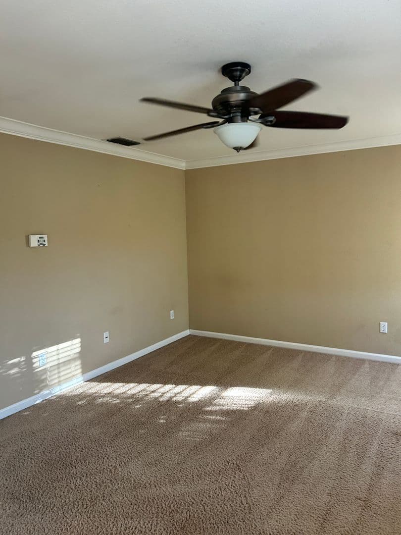 SACRAMENTO House: 4934 TROUVILLE LANE