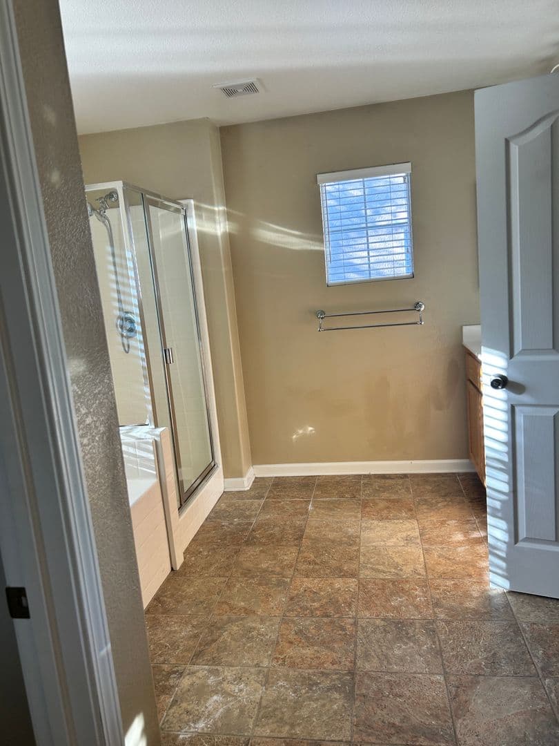 SACRAMENTO House: 4934 TROUVILLE LANE