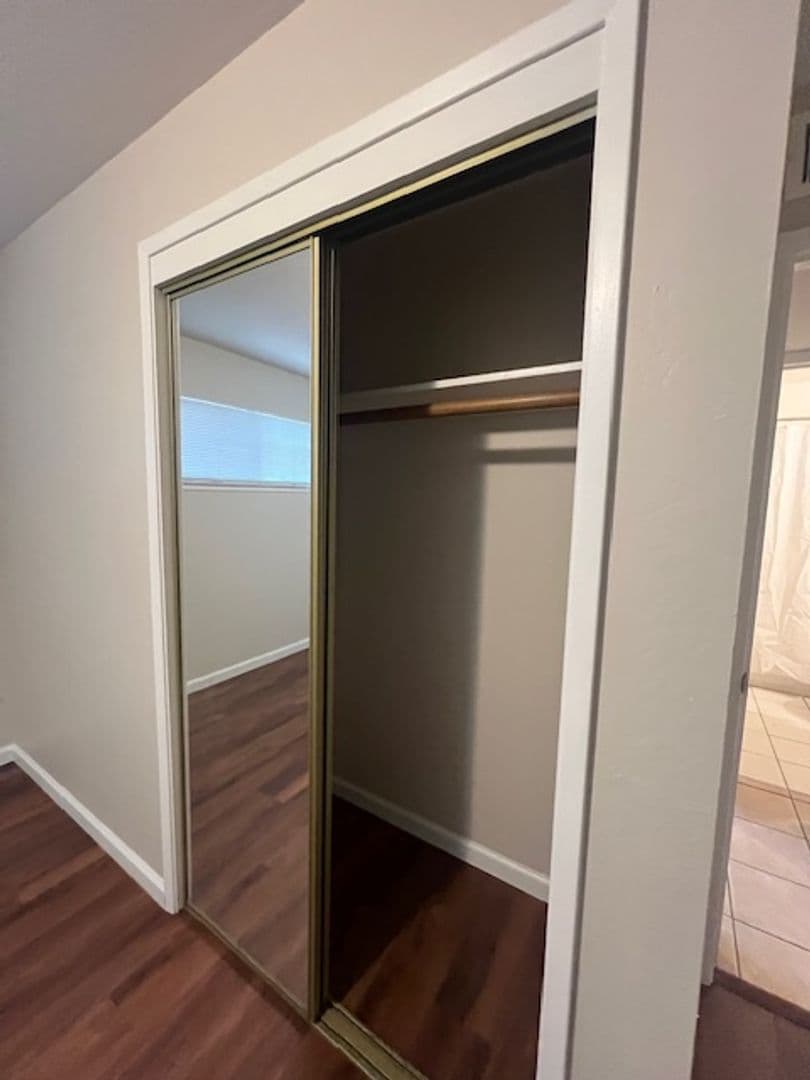 SACRAMENTO Apartment: 4505 RIVERSIDE BLVD