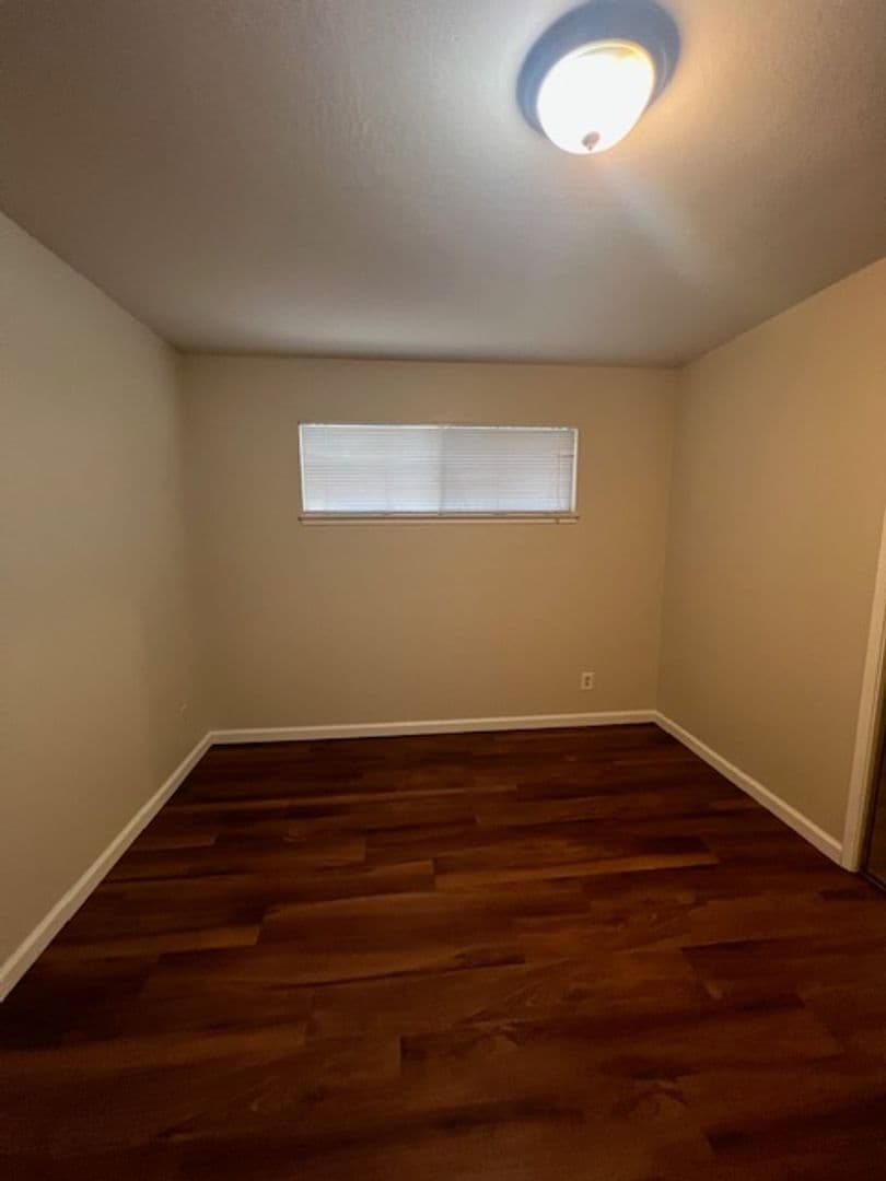 SACRAMENTO Apartment: 4505 RIVERSIDE BLVD