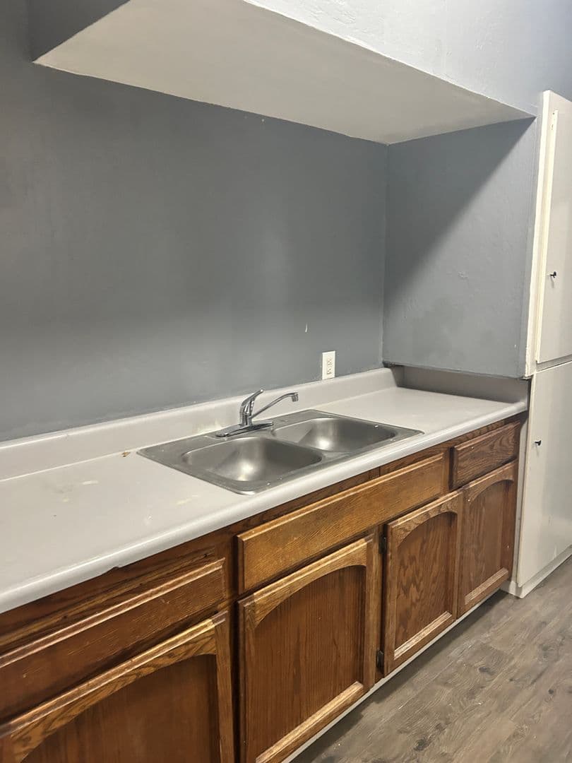 Sacramento Apartment: 423 13th Street